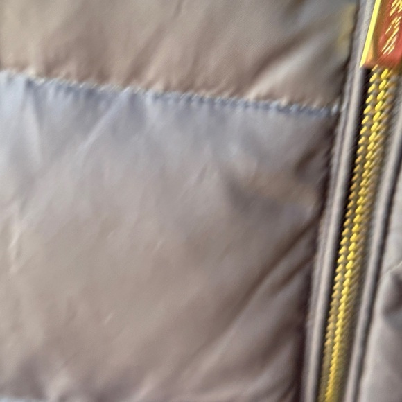 Michael Kors Long Puffer Coat - Gray/purplish inside lining torn under armpits - Picture 2 of 9